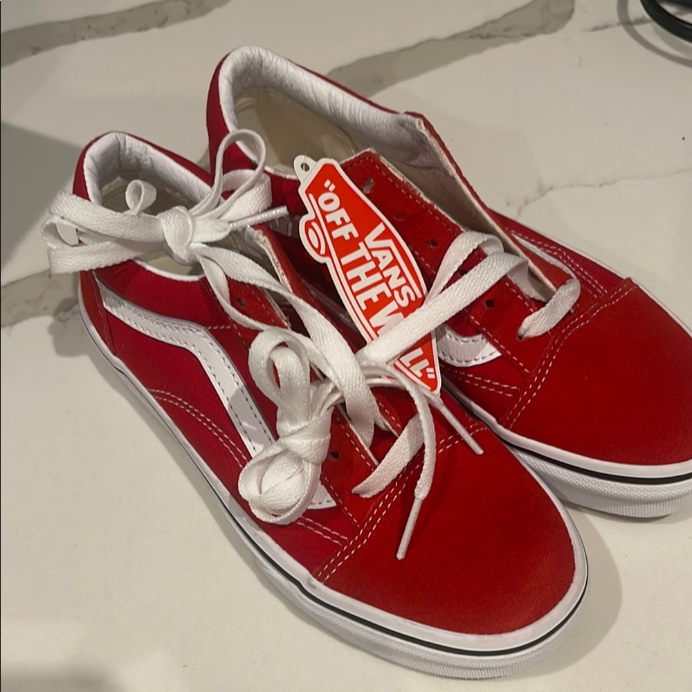 Vans Red and white skate sneakers size 3